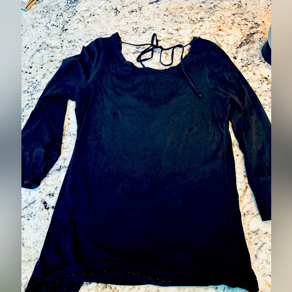 Theory Black Long Sleeve Top. Euc. L